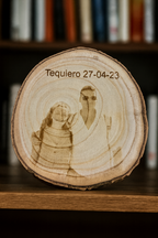 Foto en Rodaja de Madera Natural con Soporte